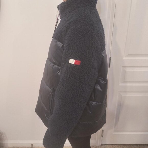 NEW NWT Tommy Hilfiger Women's Coat Size XL - Picture 2 of 8
